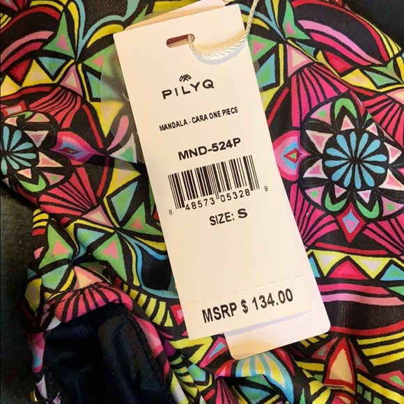 Pily Q one piece NWT and bag - Picture 4 of 4